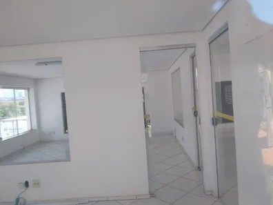 Galpão / Depósito / Armazém à venda, 1350m² no Bortolan, Poços de Caldas