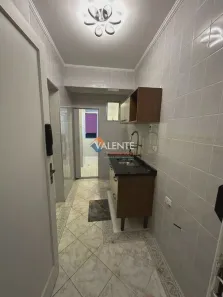 Kitnet à venda, 34m² no Guilhermina, Praia Grande