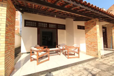 Sobrado com 5 Quartos à venda, 315m² no Jacumã, Conde
