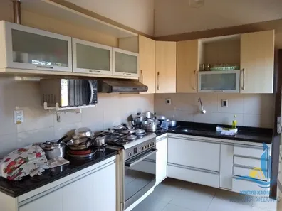 Casa de Condomínio com 6 Quartos para venda ou aluguel, 500m² no , Vera Cruz