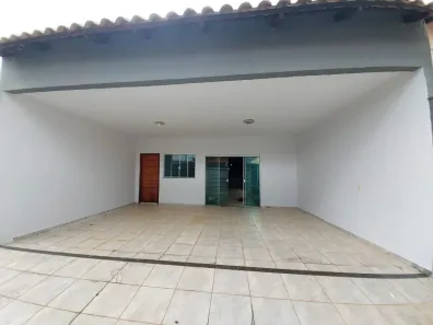 Casa com 3 Quartos à venda, 200m² no , Abadia de Goiás