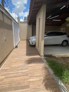 Casa com 6 Quartos para venda ou aluguel, 250m² no Cidade Nova, Feira de Santana