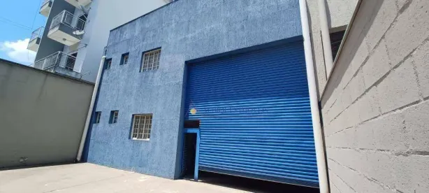Galpão / Depósito / Armazém para venda ou aluguel, 260m² no Aglomeração Urbana de Jundiaí, Louveira