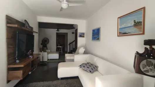 Casa de Condomínio com 2 Quartos à venda, 90m² no Centro, Arraial do Cabo