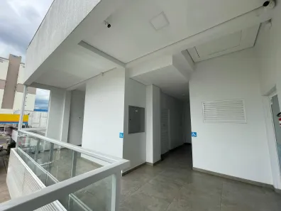 Conjunto Comercial / Sala para alugar, 40m² no Centro, Chapecó