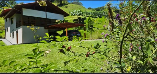 Fazenda / Sítio / Chácara com 2 Quartos à venda, 120m² no , Águas Mornas