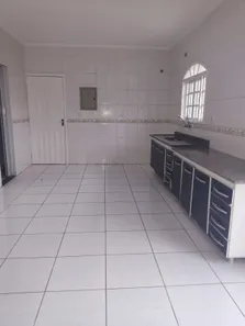 Casa de Condomínio com 4 Quartos para alugar, 250m² no Parque Nova Jandira, Jandira