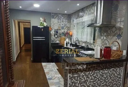 Sobrado com 3 Quartos para venda ou aluguel, 280m² no Cerâmica, São Caetano do Sul