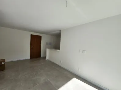 Apartamento com 2 Quartos à venda, 68m² no Retiro, Petrópolis