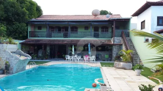 Casa com 4 Quartos à venda, 256m² no Bananeiras, Araruama