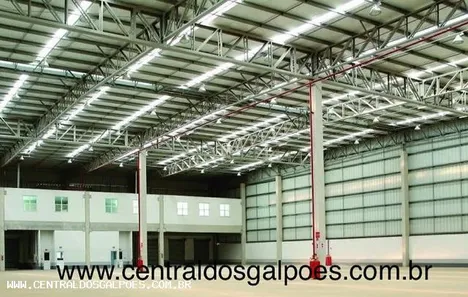 Galpão / Depósito / Armazém para alugar, 900m² no Centro, Bayeux