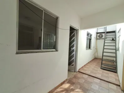 Casa com 1 Quarto para alugar, 63m² no Jardim Meriti, São João de Meriti