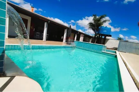 Fazenda / Sítio / Chácara com 7 Quartos à venda, 280m² no , Araçoiaba da Serra