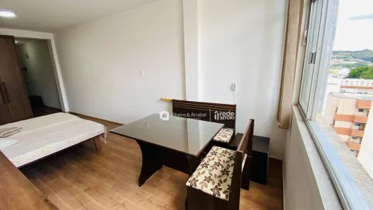 Kitnet com 1 Quarto à venda, 42m² no Centro, Juiz de Fora