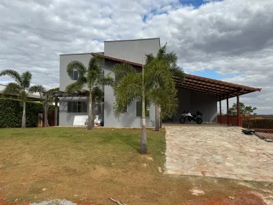 Casa de Condomínio com 4 Quartos à venda, 242m² no , Santo Antônio de Goiás