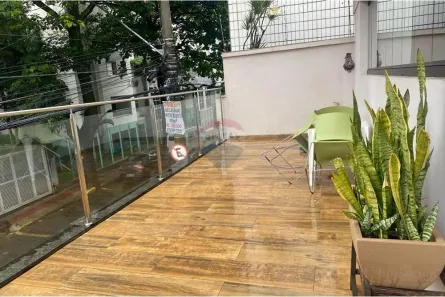 Casa com 3 Quartos à venda, 338m² no Cidade Jardim, Belo Horizonte
