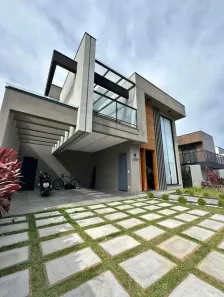 Casa de Condomínio com 3 Quartos à venda, 275m² no , Mangaratiba