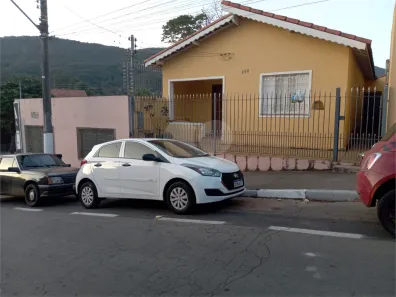 Casa com 2 Quartos para venda ou aluguel, 187m² no Centro, Mairiporã