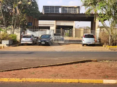 Galpão / Depósito / Armazém para venda ou aluguel, 1464m² no Jardim Dumont, Araraquara