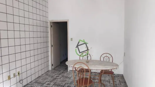 Kitnet com 1 Quarto para alugar, 28m² no Centro, Araraquara