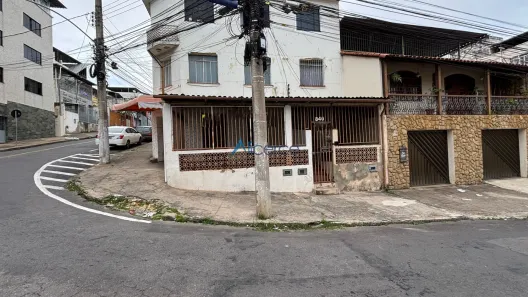 Loja / Salão / Ponto Comercial à venda, 64m² no Manoel Honório, Juiz de Fora