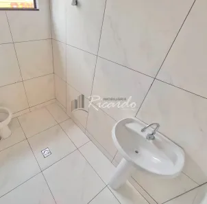 Loja / Salão / Ponto Comercial para alugar, 207m² no Centro, Arapongas