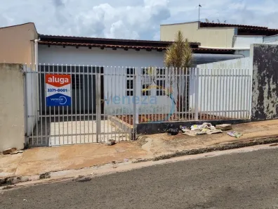Casa com 3 Quartos para alugar, 89m² no Alto da Boa Vista, Londrina