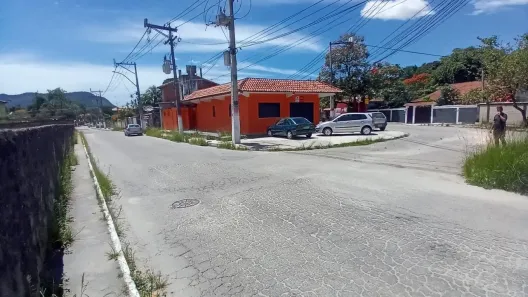 Loja / Salão / Ponto Comercial à venda, 141m² no Spar (Inoã), Maricá