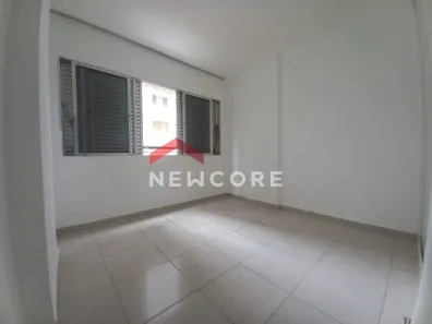Kitnet à venda, 32m² no Aviação, Praia Grande