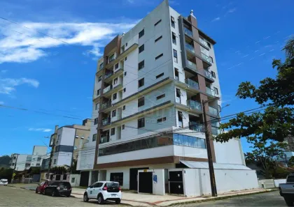 Apartamento com 2 Quartos para alugar, 62m² no Gravatá, Navegantes