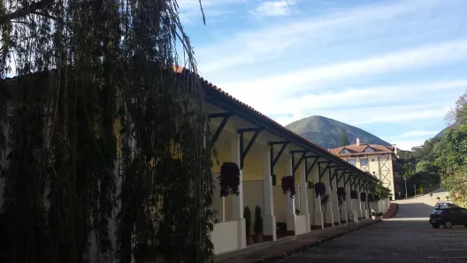 Loft com 1 Quarto à venda, 54m² no Nogueira, Petrópolis