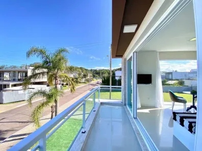 Casa de Condomínio com 4 Quartos à venda, 170m² no Bairro Alto, Curitiba