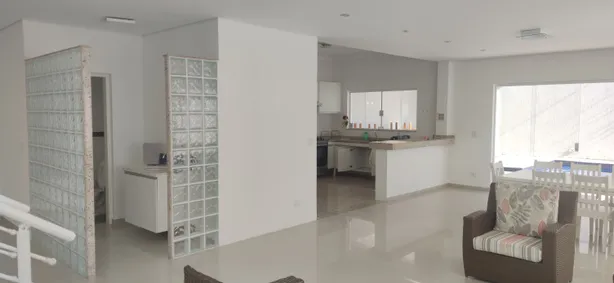 Casa de Condomínio com 4 Quartos para venda ou aluguel, 300m² no Balneario Praia do Perequê, Guarujá