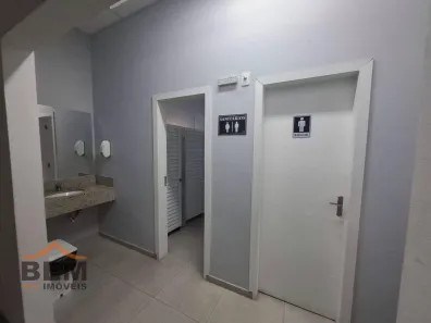 Conjunto Comercial / Sala para alugar, 50m² no Santa Regina, Camboriú