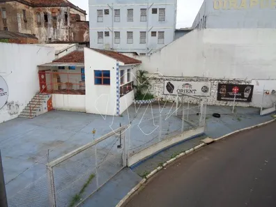 Loja / Salão / Ponto Comercial à venda, 389m² no Centro, Araraquara