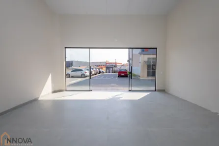 Loja / Salão / Ponto Comercial para alugar, 35m² no Guaraituba, Colombo