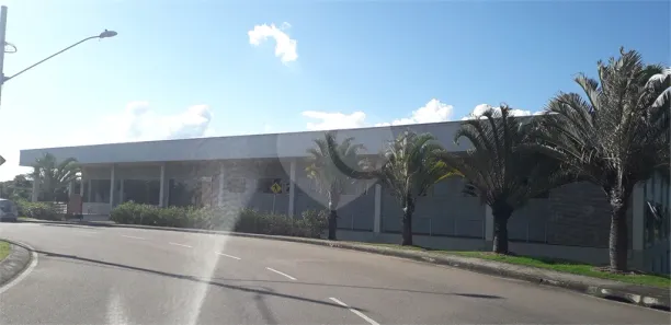 Prédio Inteiro para alugar, 1500m² no Vila Salles, Atibaia