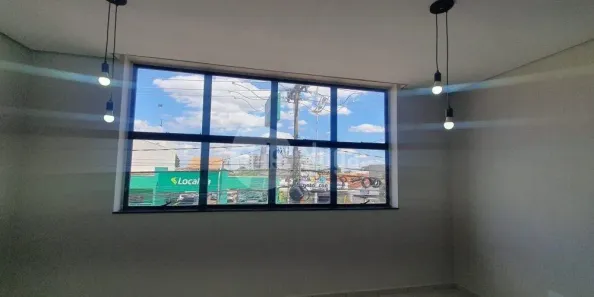 Conjunto Comercial / Sala para alugar, 65m² no Cidade Jardim, Americana
