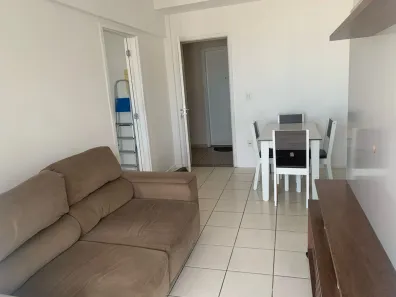 Apartamento com 2 Quartos para alugar, 60m² no Centro, Campos dos Goytacazes