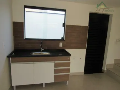 Casa com 2 Quartos para alugar, 75m² no Vila Menuzzo, Sumaré