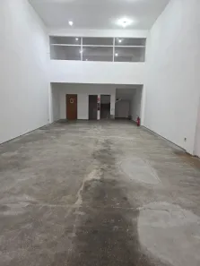 Galpão / Depósito / Armazém para alugar, 200m² no Jardim Itapark, Mauá