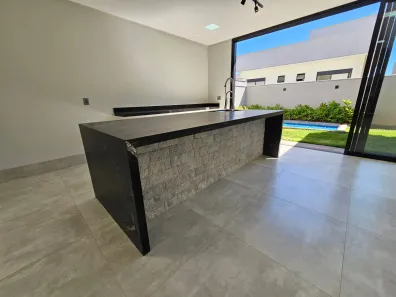 Casa de Condomínio com 3 Quartos à venda, 178m² no Jardins Porto, Senador Canedo