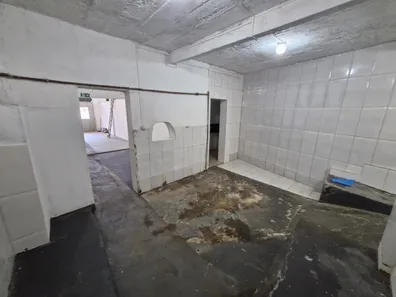 Loja / Salão / Ponto Comercial para alugar, 139m² no Castelanea, Petrópolis