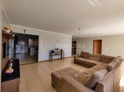 Casa de Condomínio com 3 Quartos à venda, 140m² no Setor Habitacional Contagem, Brasília
