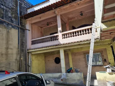 Galpão / Depósito / Armazém com 4 Quartos à venda, 600m² no BNH, Mesquita