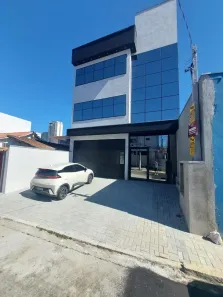 Prédio Inteiro para venda ou aluguel, 411m² no Vila Martins, Mogi das Cruzes