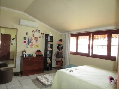 Sobrado com 3 Quartos à venda, 115m² no Esplanada Mendes Moraes, São Roque