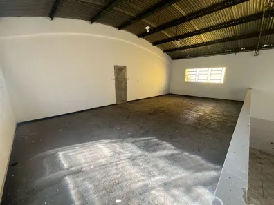 Conjunto Comercial / Sala para alugar, 418m² no Jardim Planalto, Cosmópolis