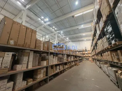 Galpão / Depósito / Armazém à venda, 1800m² no Tamboré, Santana de Parnaíba