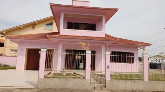 Casa com 3 Quartos à venda, 145m² no Vila Becker, Santo Amaro da Imperatriz